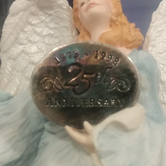 1998 Hallmark Keepsake Joyful Messenger Angel Ornament Anniversary Edition - Picture 6 of 11